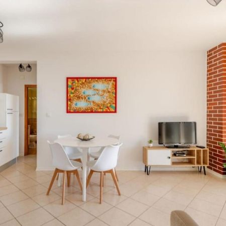 Apartments Luma ฮวาร์ ภายนอก รูปภาพ