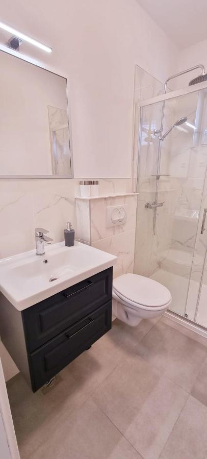 Apartments Luma ฮวาร์ ภายนอก รูปภาพ